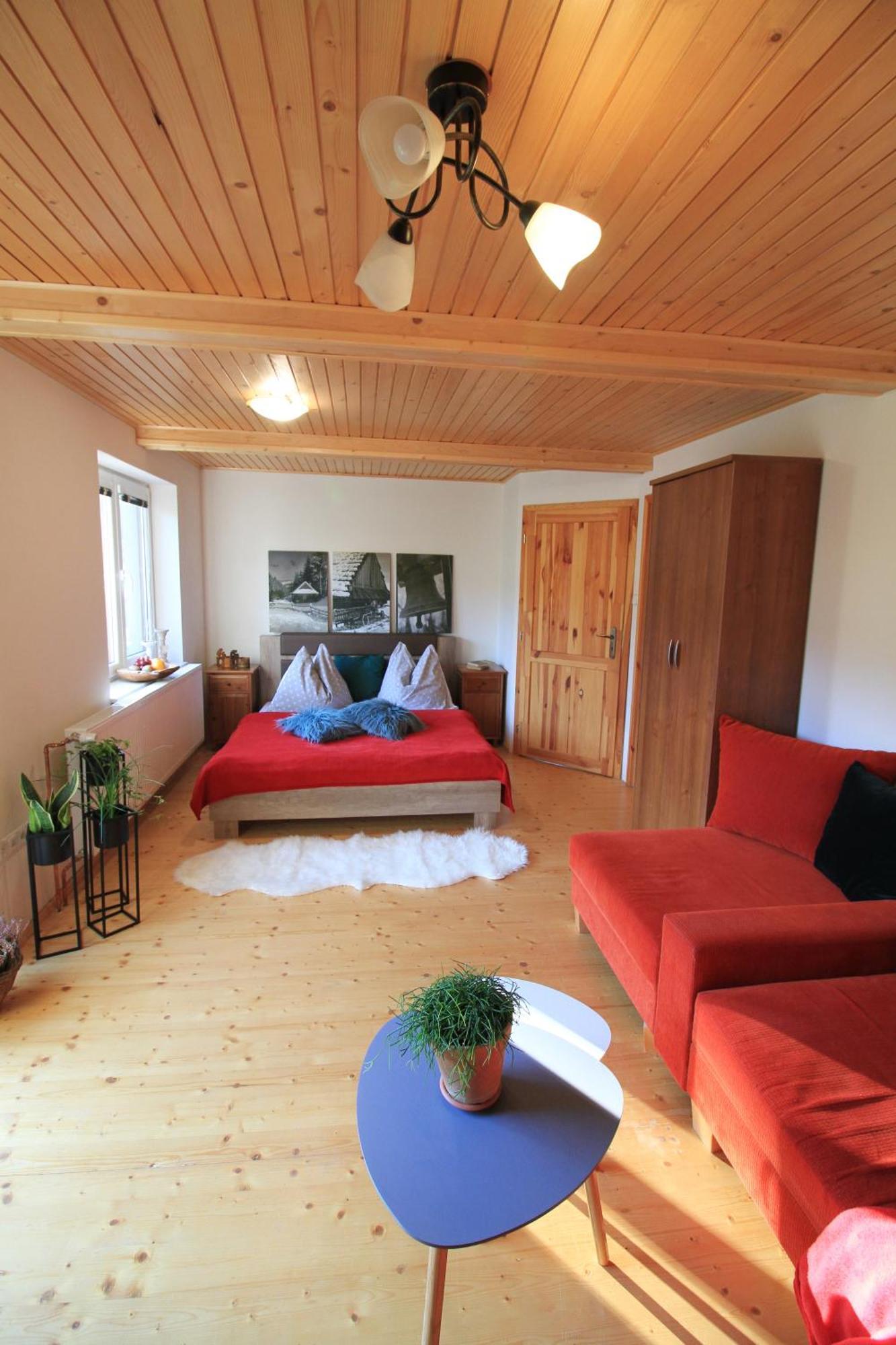 Eden Guest House Brezno Exterior foto