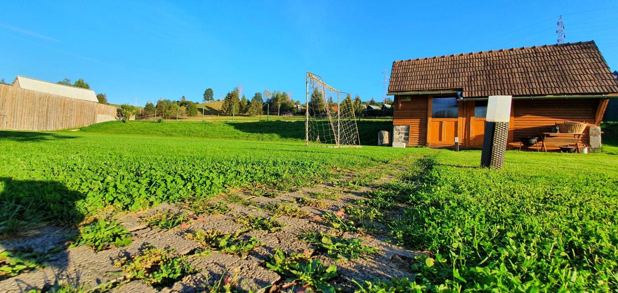 Eden Guest House Brezno Exterior foto