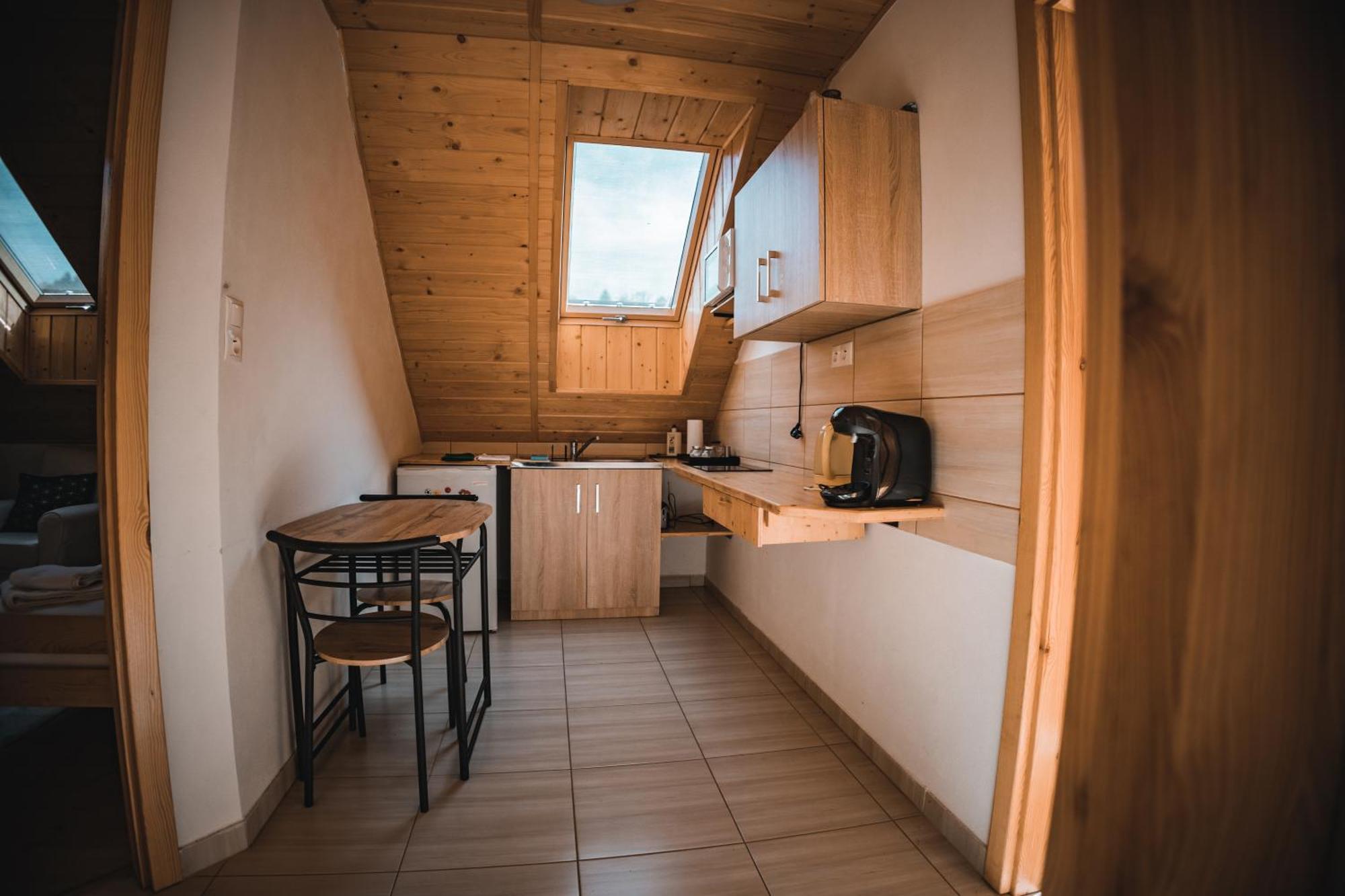 Eden Guest House Brezno Exterior foto